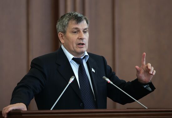 Спикер парламента Чечни Дукуваха Абдурахманов