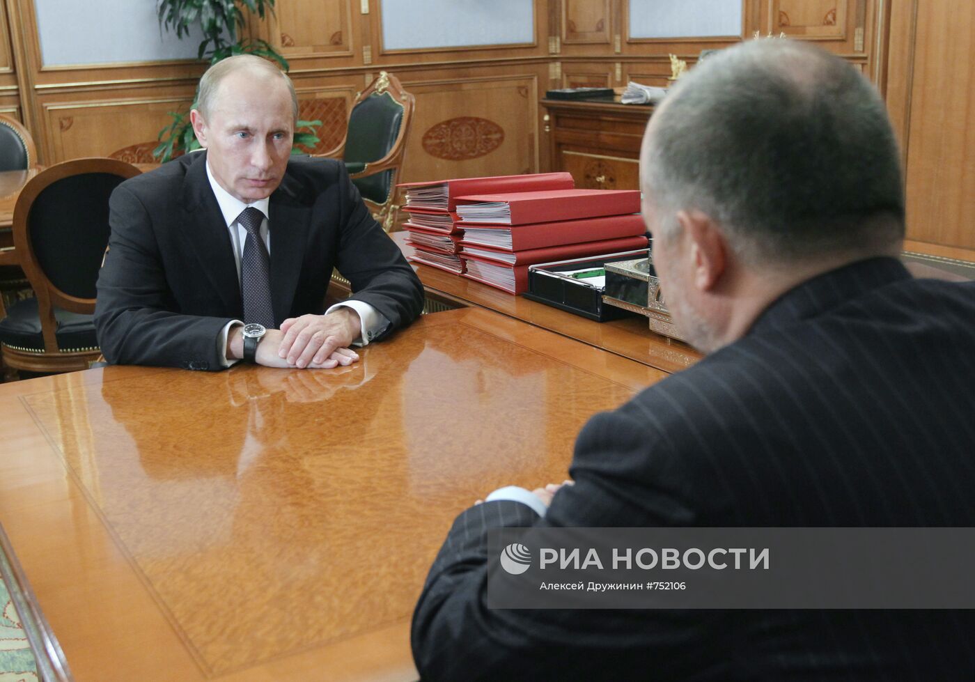 Владимир Путин провел рабочую встречу с Владимиром Лисиным