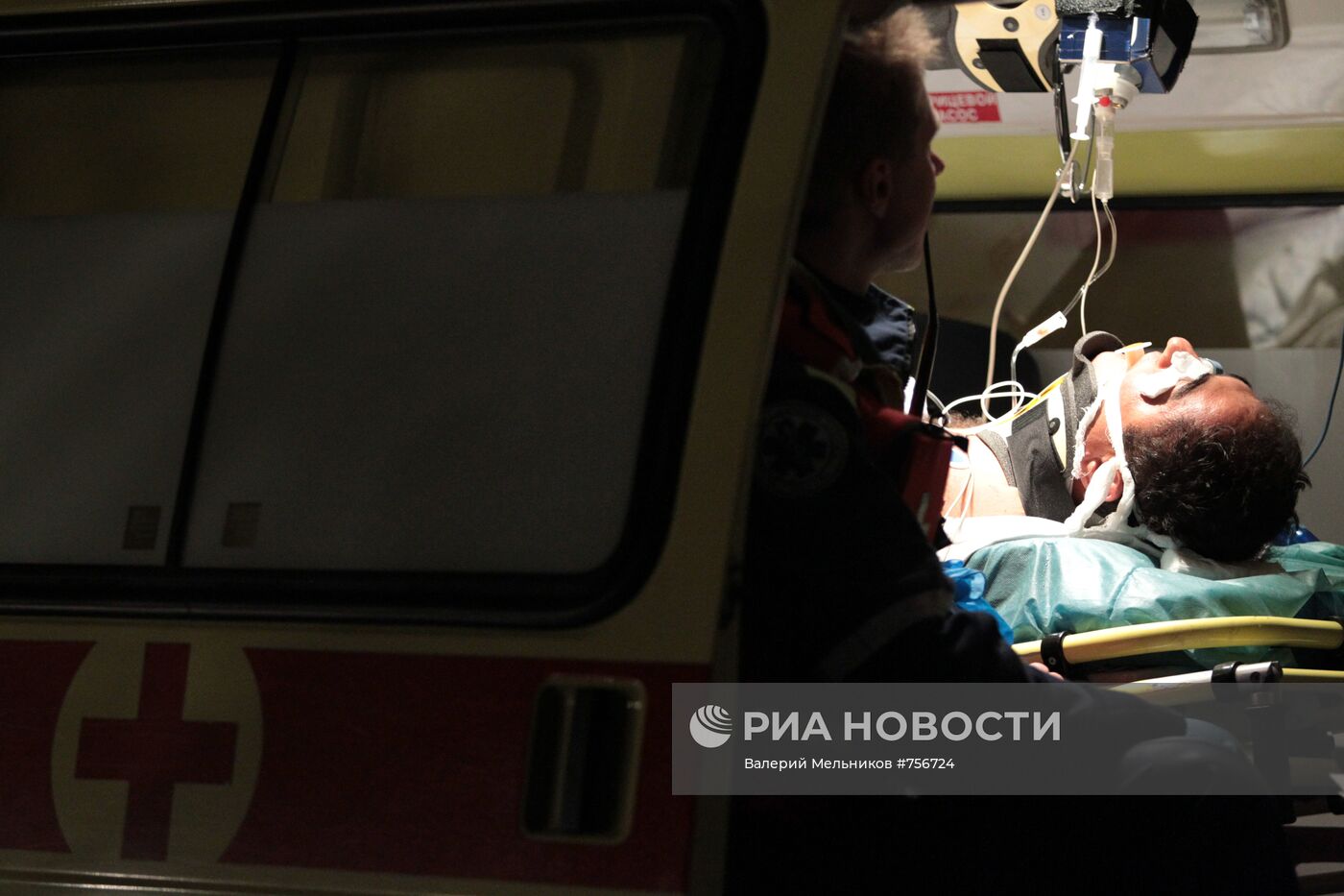 Самолет МЧС с пострадавшими из Владикавказа прибыл в Москву