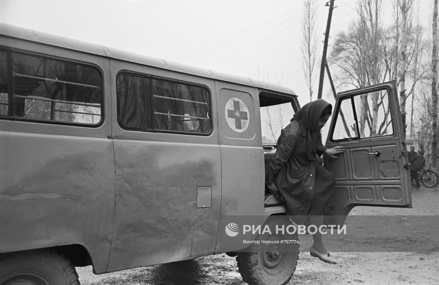 Медицинская служба колхоза имени Энгельса