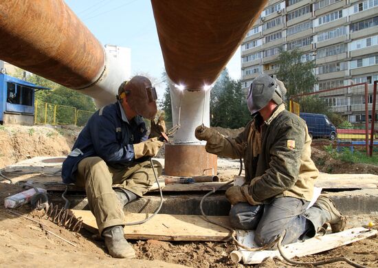 Подготовка к зимнему отопительному сезону в Москве