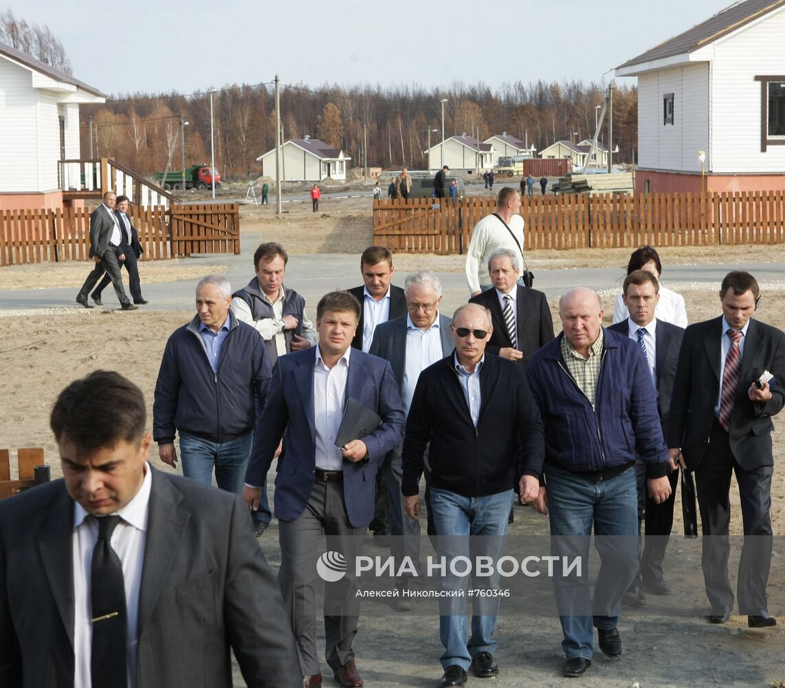 Владимир Путин посетил поселок Верхняя Верея