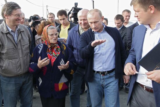 Владимир Путин посетил поселок Верхняя Верея