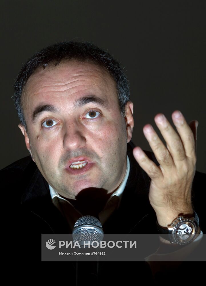 Александр Роднянский