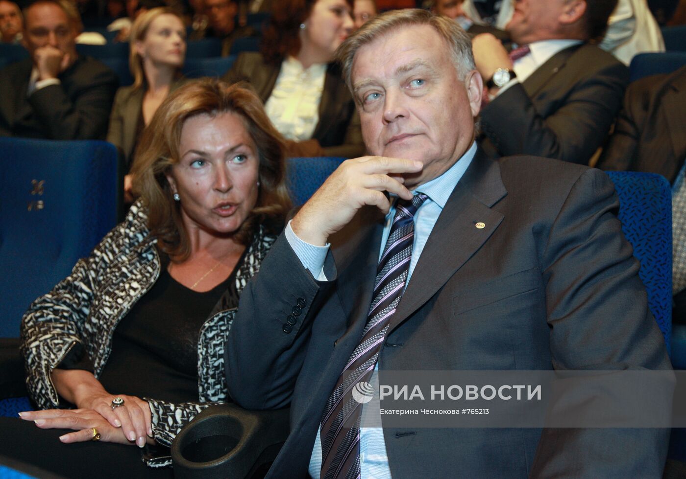 Владимир Якунин с супругой