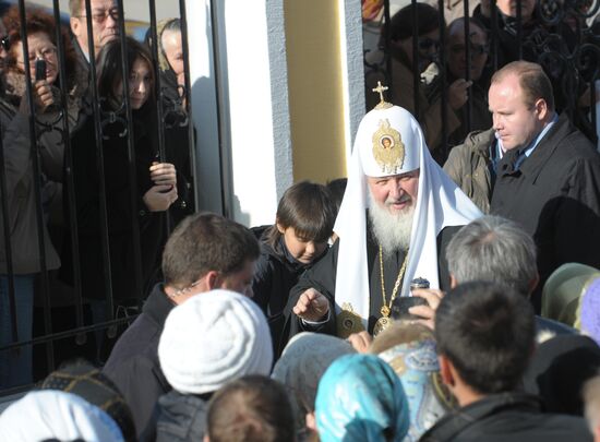 Патриарх Кирилл у Спасо-Преображенского кафедрального собора