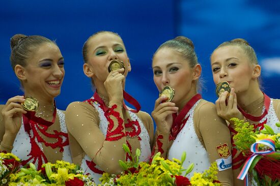 Российские гимнастки победили в командных соревнованиях