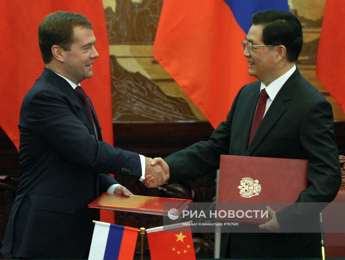 Официальный визит Дмитрия Медведева в Китай. Второй день