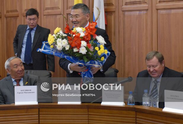 Депутаты утвердили кандидатуру А.Орлова на пост главы Калмыкии