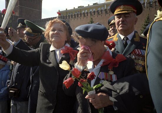 Ветераны войны во время парада 9 мая на Красной площади