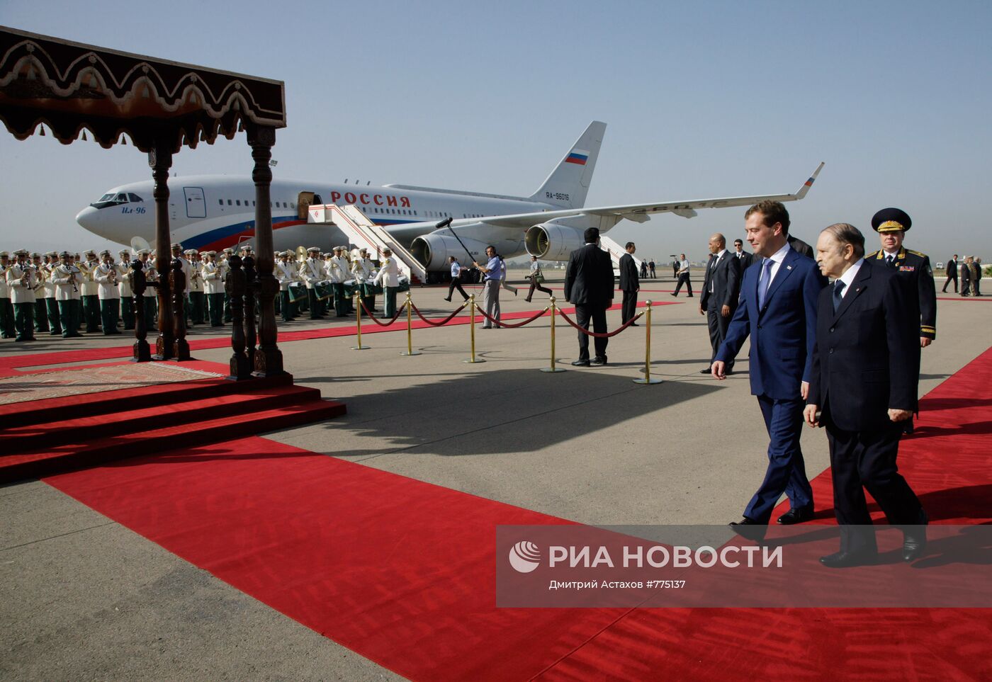 Официальный визит Дмитрия Медведева в Алжир