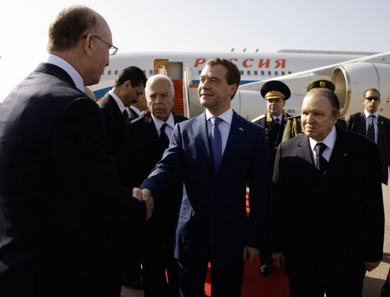 Официальный визит Дмитрия Медведева в Алжир