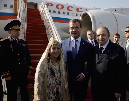 Официальный визит Дмитрия Медведева в Алжир