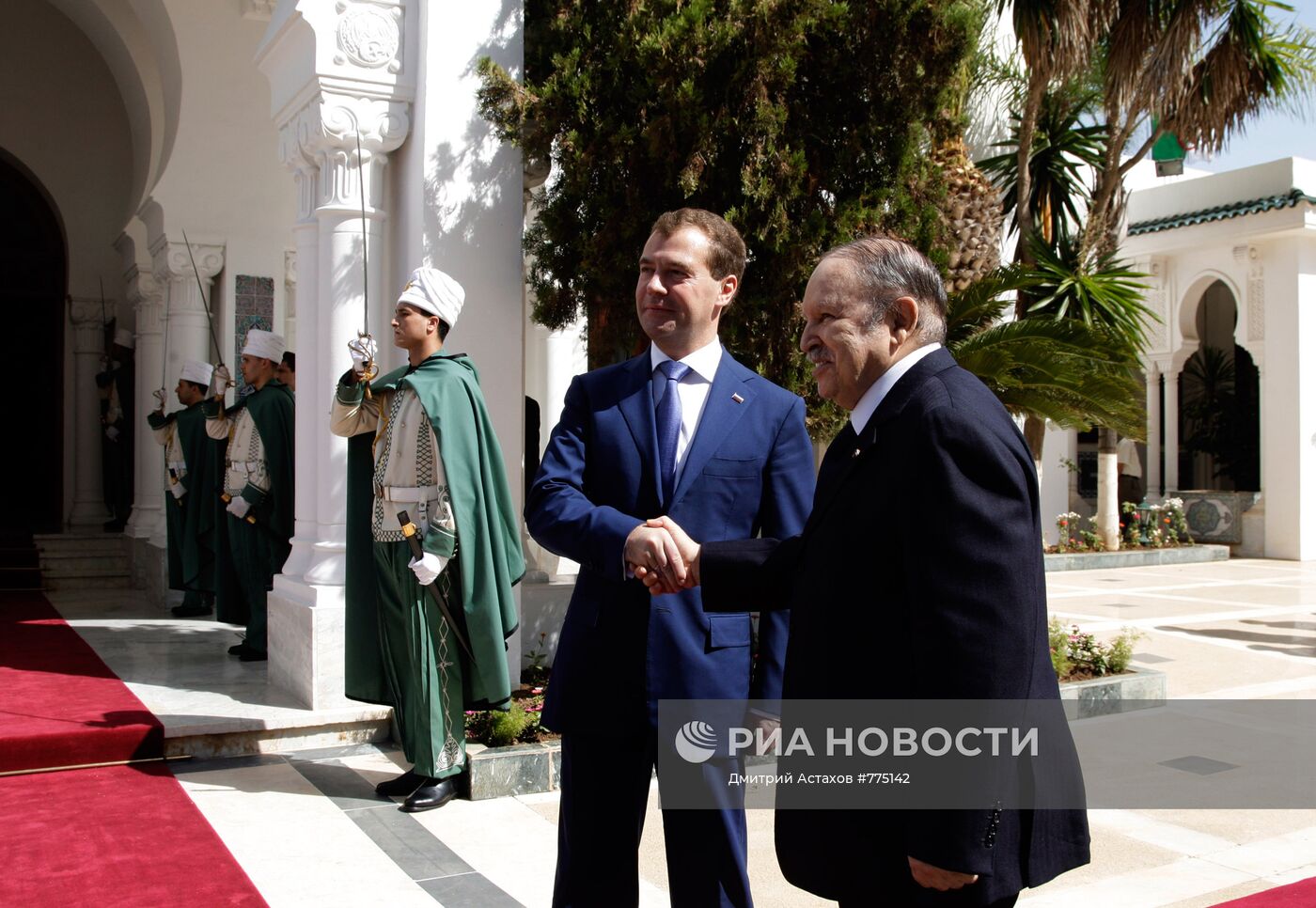 Официальный визит Дмитрия Медведева в Алжир