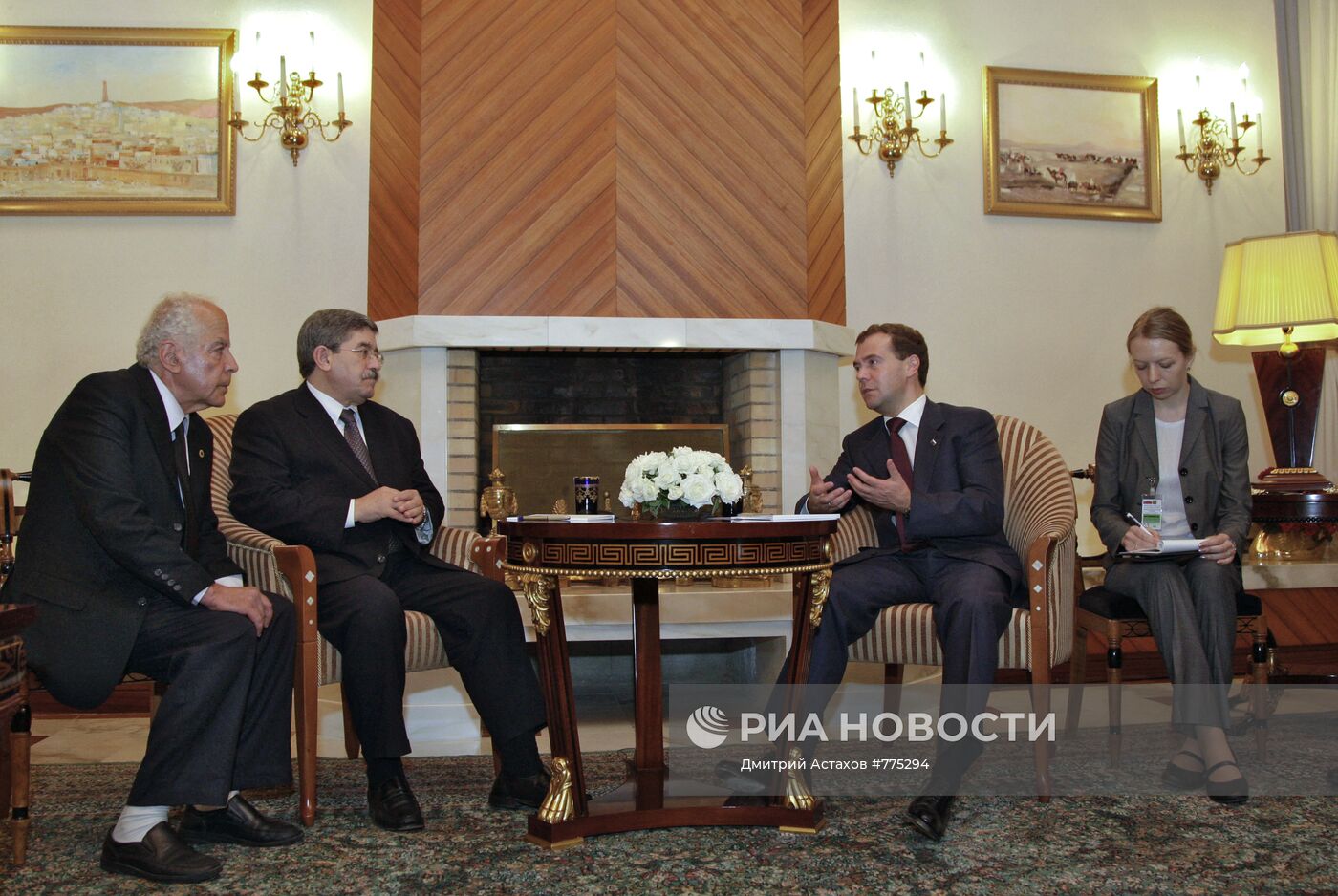 Официальный визит Дмитрия Медведева в Алжир