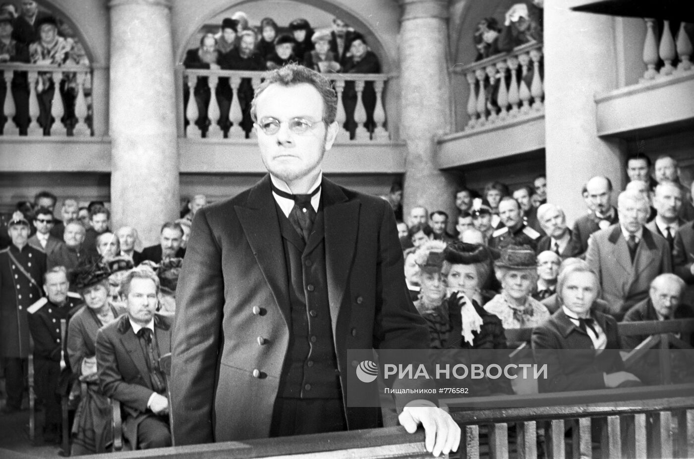 Кирилл Лавров в роли Ивана Карамазова