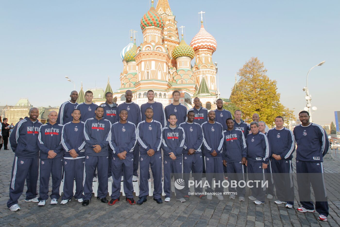 Баскетболисты команды New Jersey Nets на Красной площади