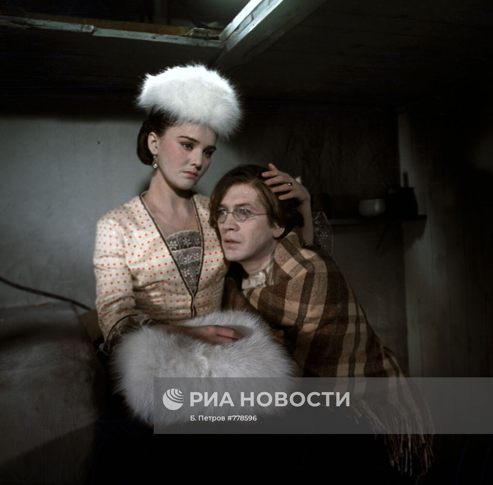 Кадр из фильма "Дядюшкин сон"