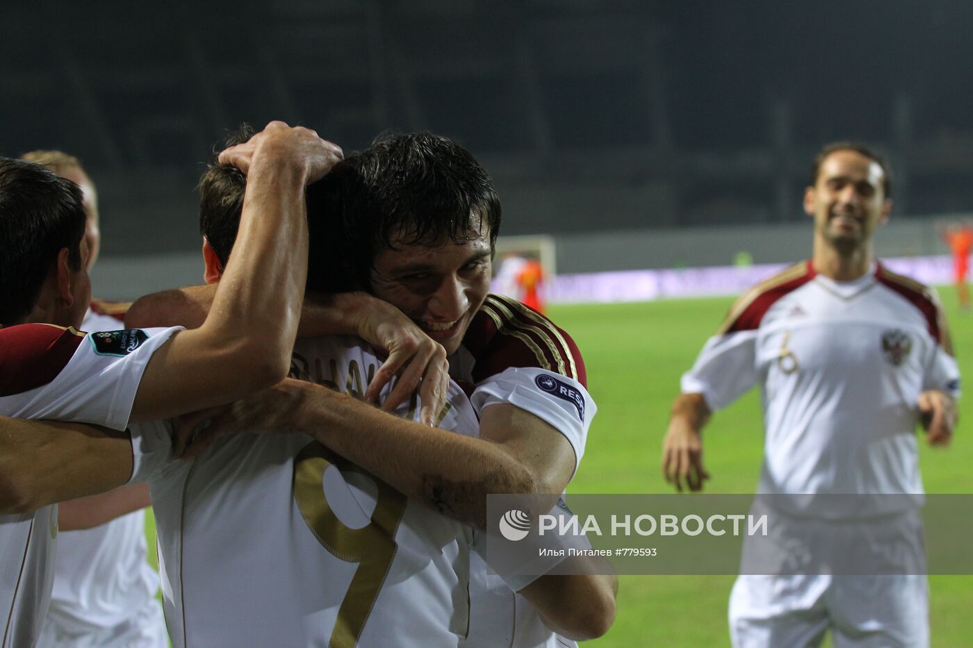 Футбол. Отборочный турнир ЧЕ 2012. Македония - Россия