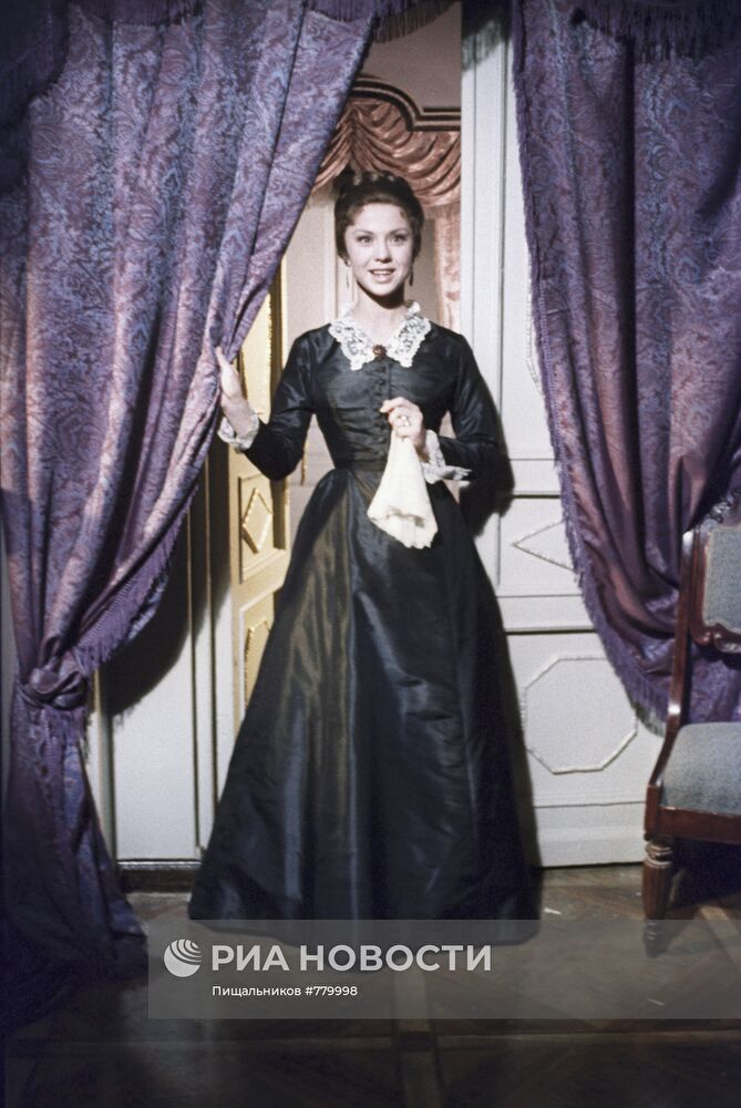 Актриса Лионелла Скирда