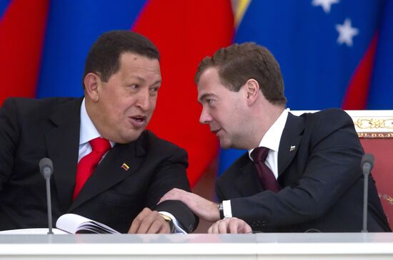 Д.Медведев и У.Чавес
