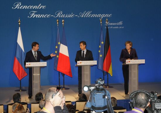 Встреча лидеров России, Франции и Германии в Довиле