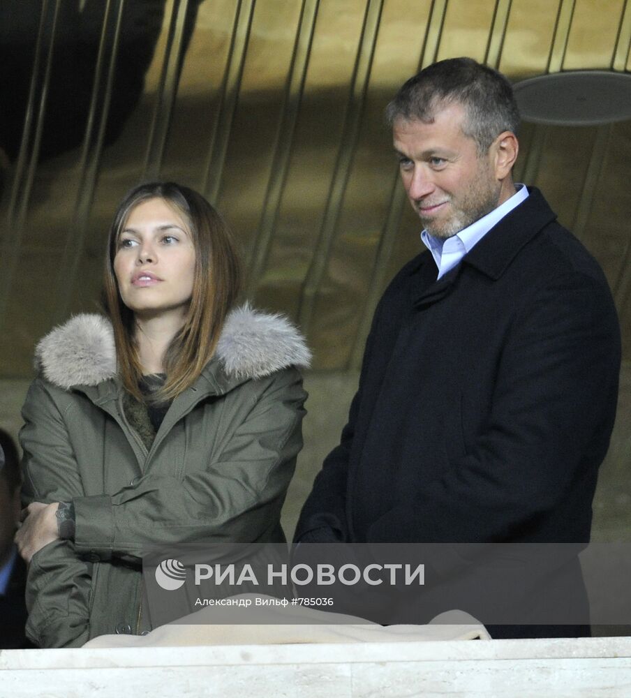 Роман Абрамович, Дарья Жукова