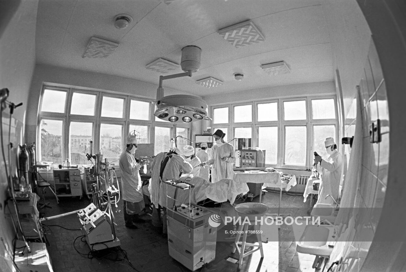 Научно-исследовательский институт трансплантологии...