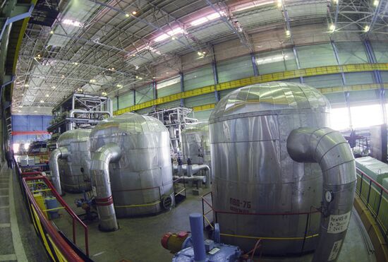 Зал подогревателей высокого давления Калининской АЭС