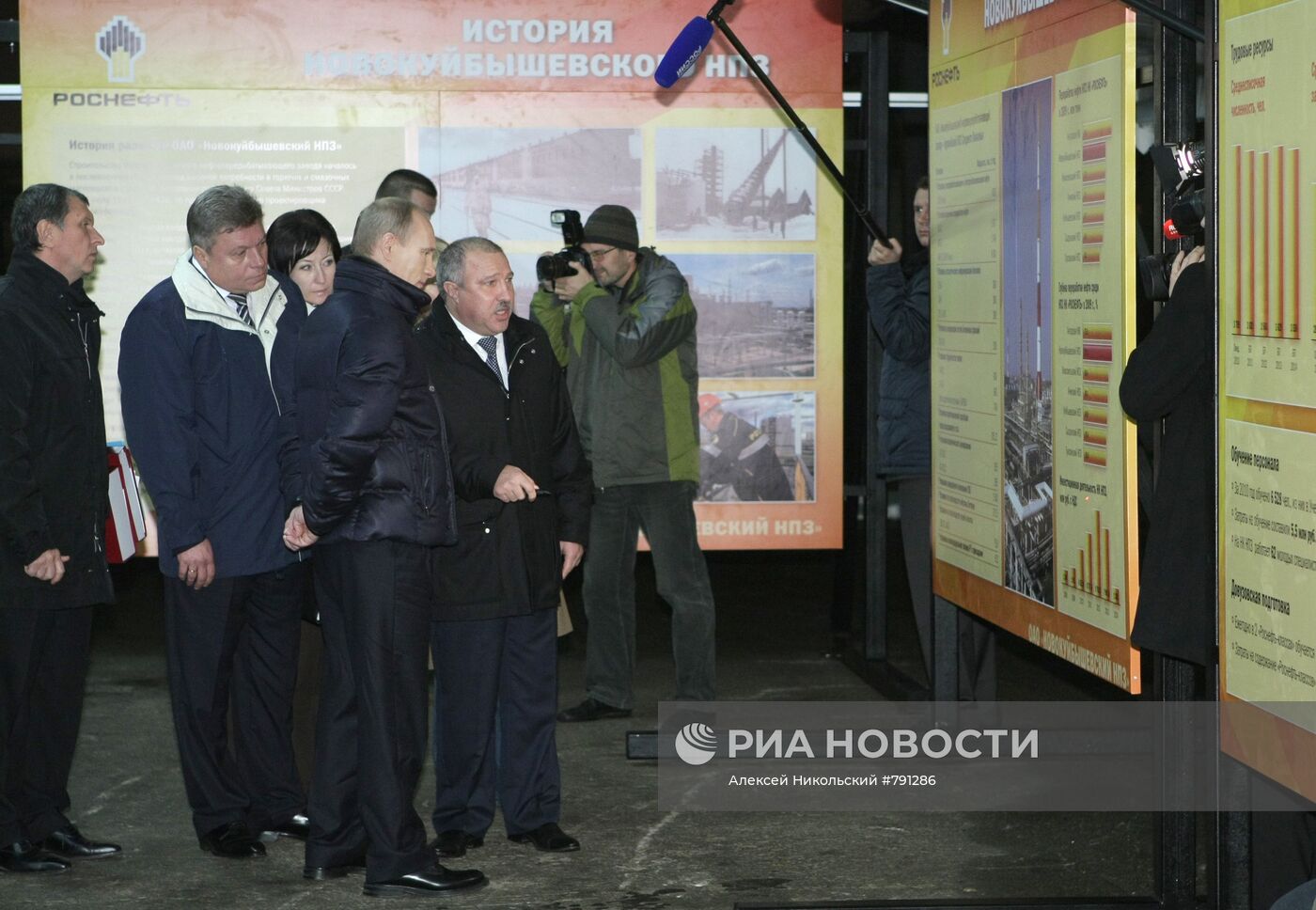 Рабочая поездка Владимира Путина в Самару