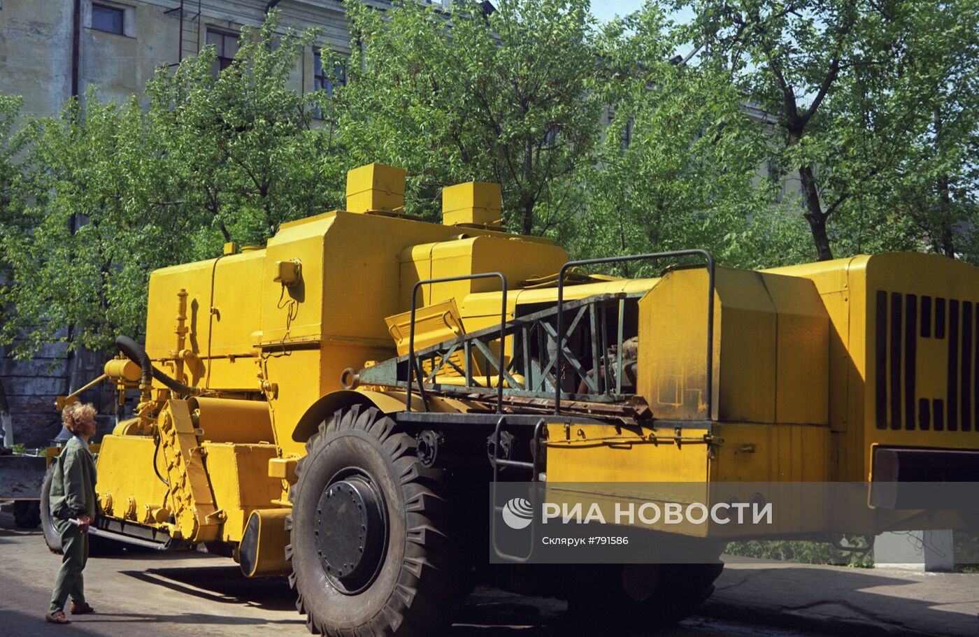 Грунтосмеситель Д-391А | РИА Новости Медиабанк