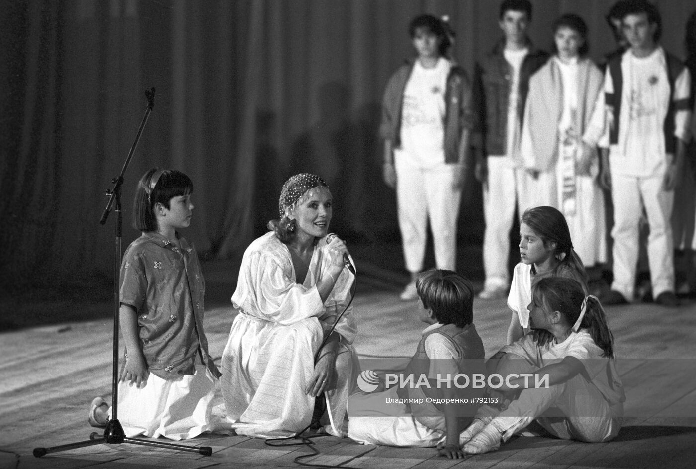 Певица Людмила Сенчина