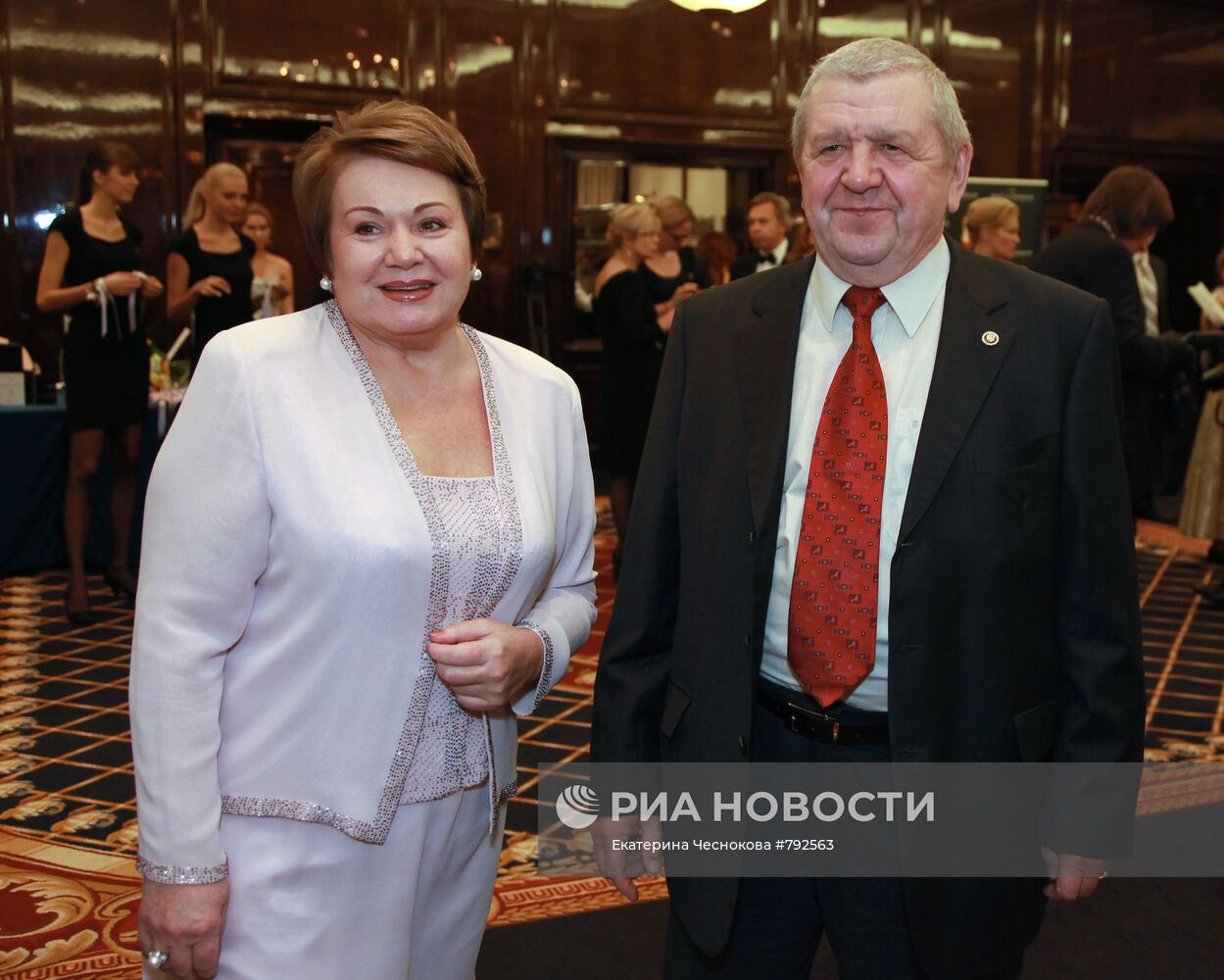 Владимир Федоров с супругой