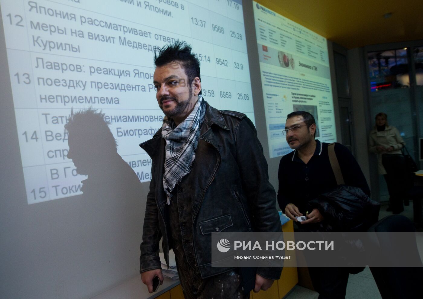Филипп Киркоров на съемках передачи в РИА Новости