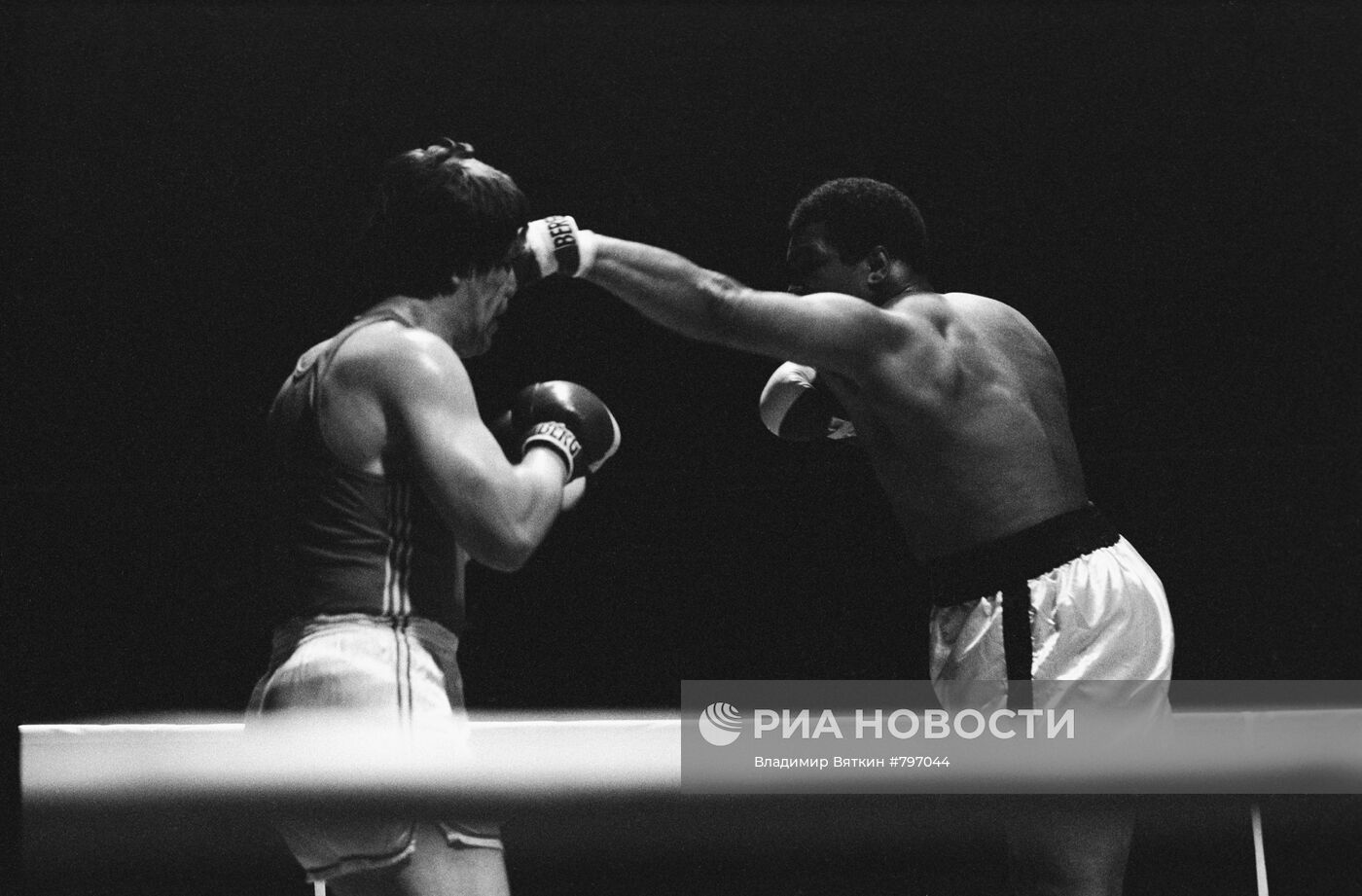 Легендарный американский боксёр Мохаммед Али в Москве