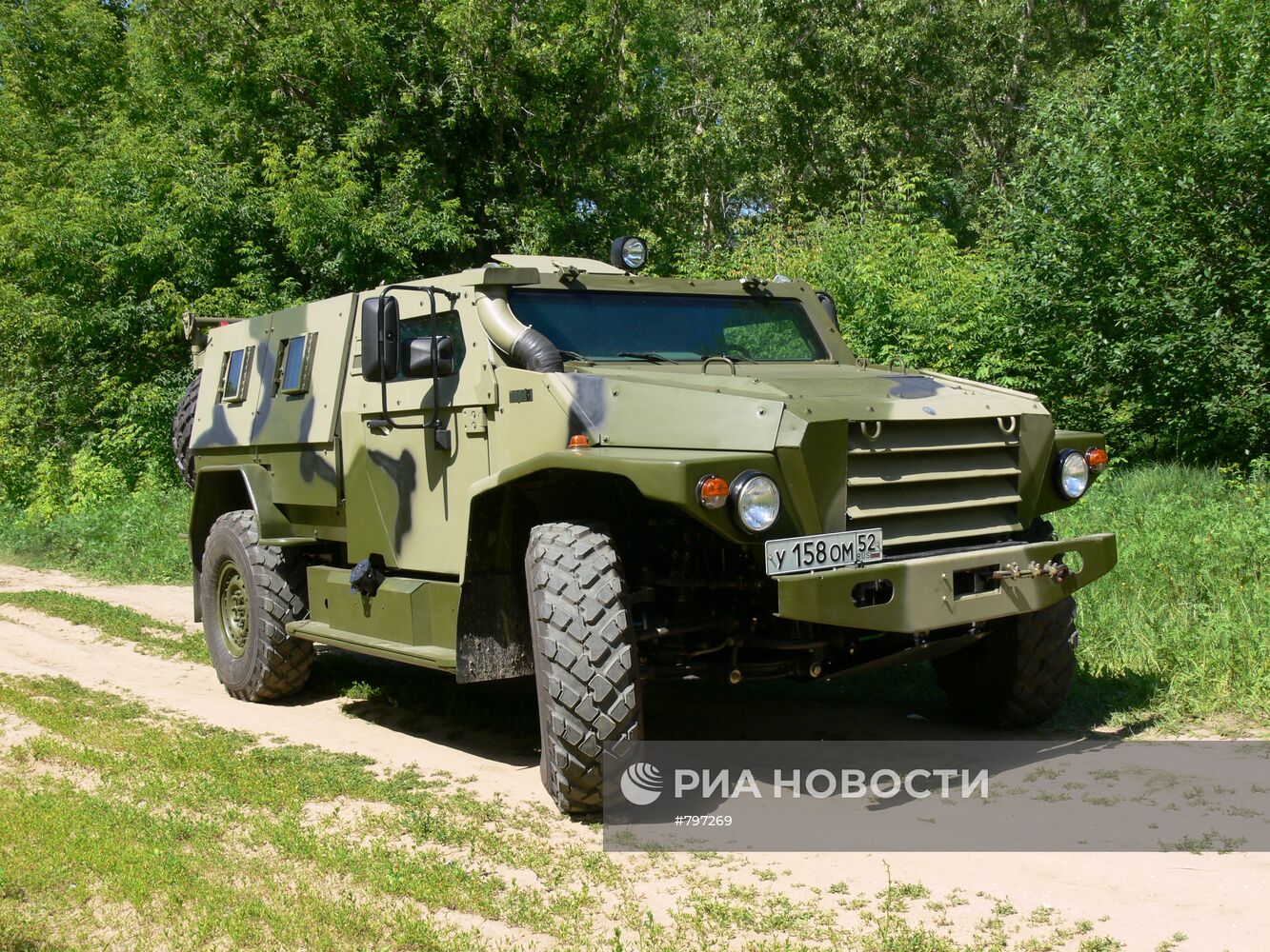 Защищенный модульный автомобиль ВПК-3927 "Волк I"