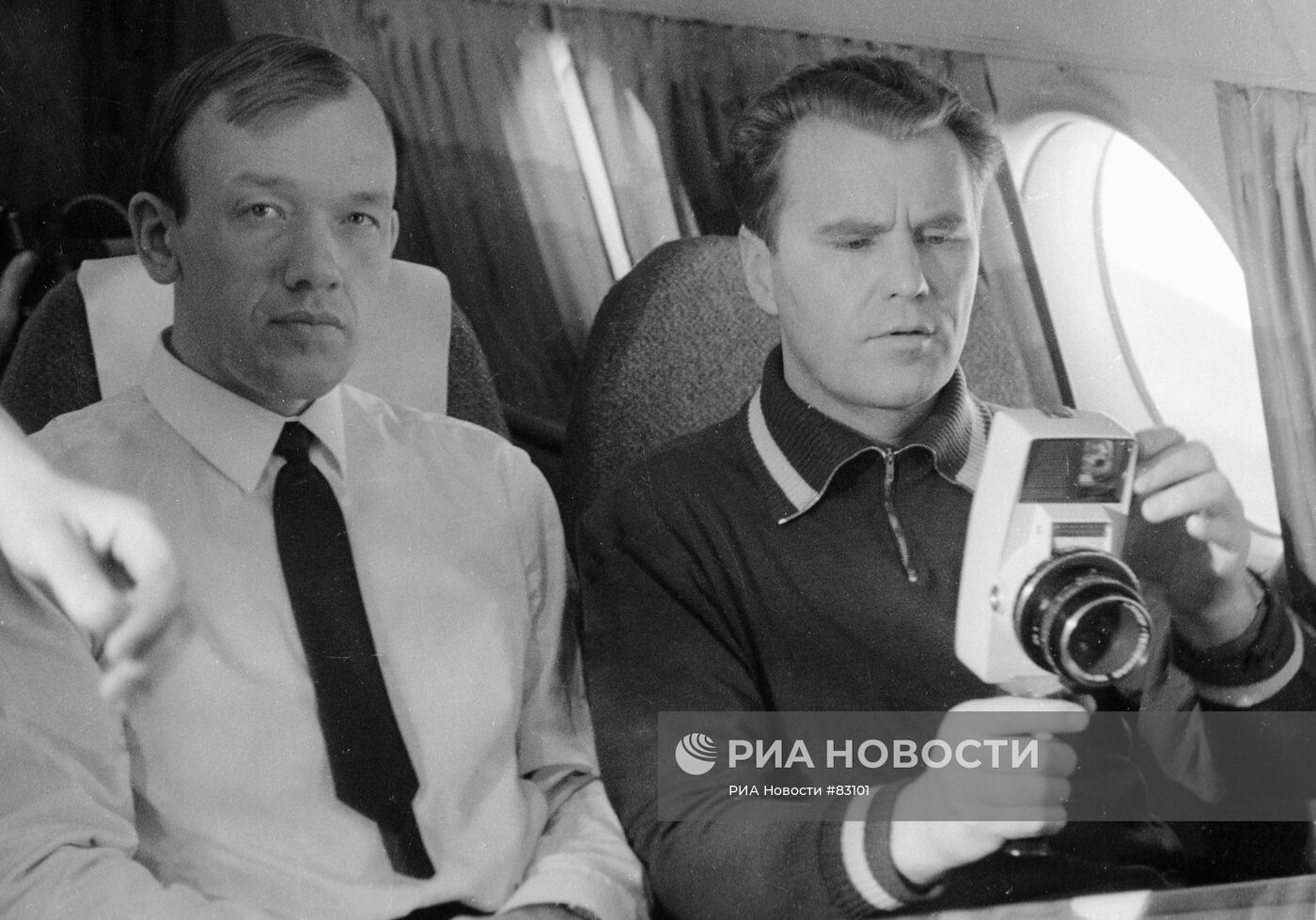 КОСМОНАВТЫ ШАТАЛОВ ЕЛИСЕЕВ