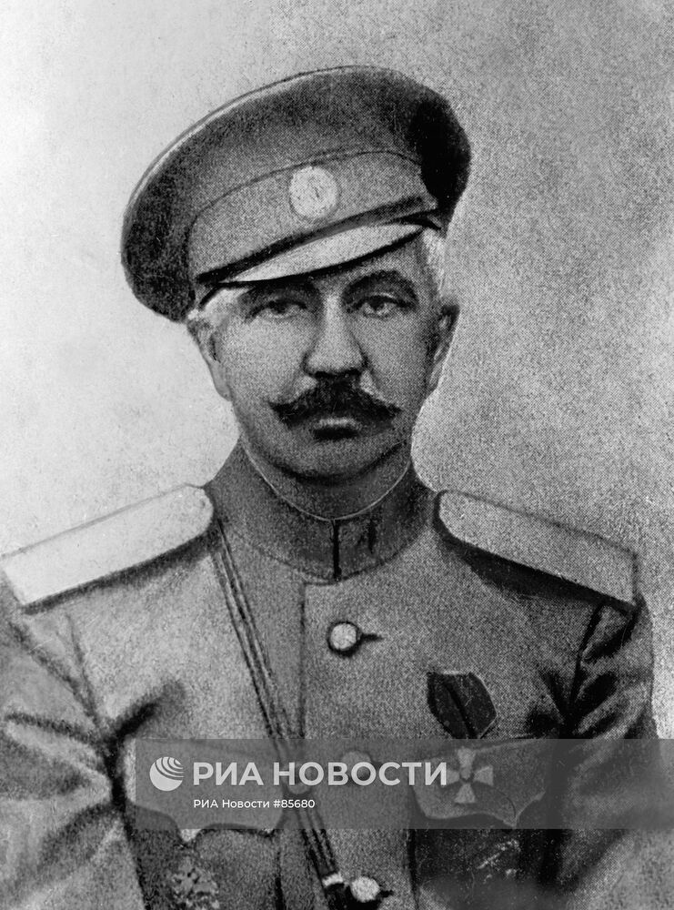 ГЕНЕРАЛ КРАСНОВ