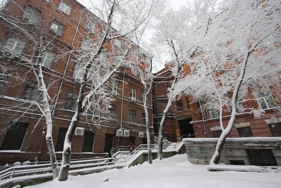 Сильный снегопад во Владивостоке