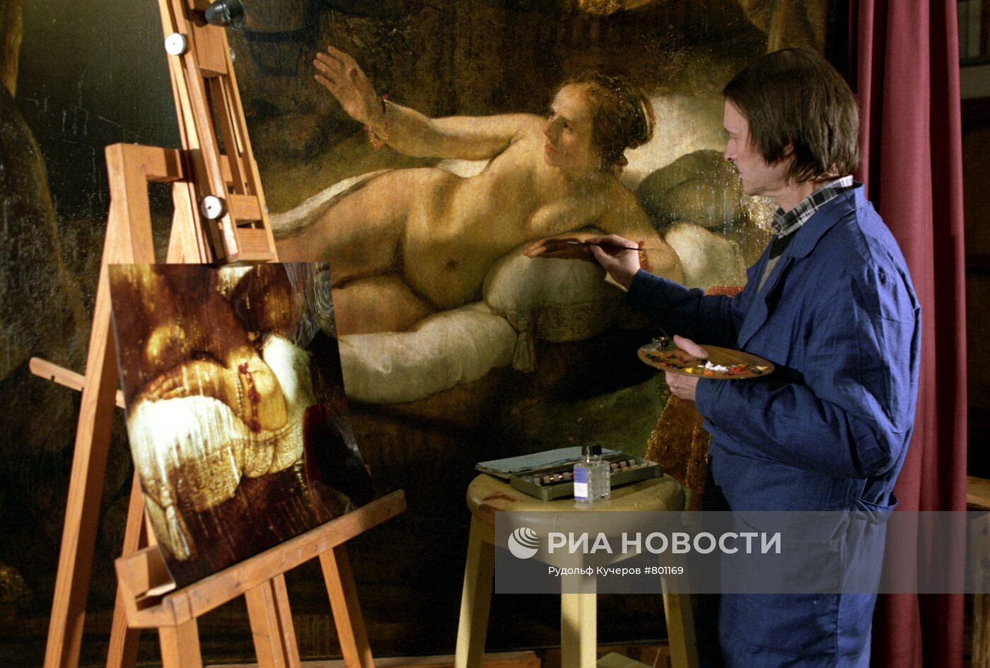 Художник-реставратор Евгений Герасимов