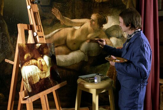 Художник-реставратор Евгений Герасимов