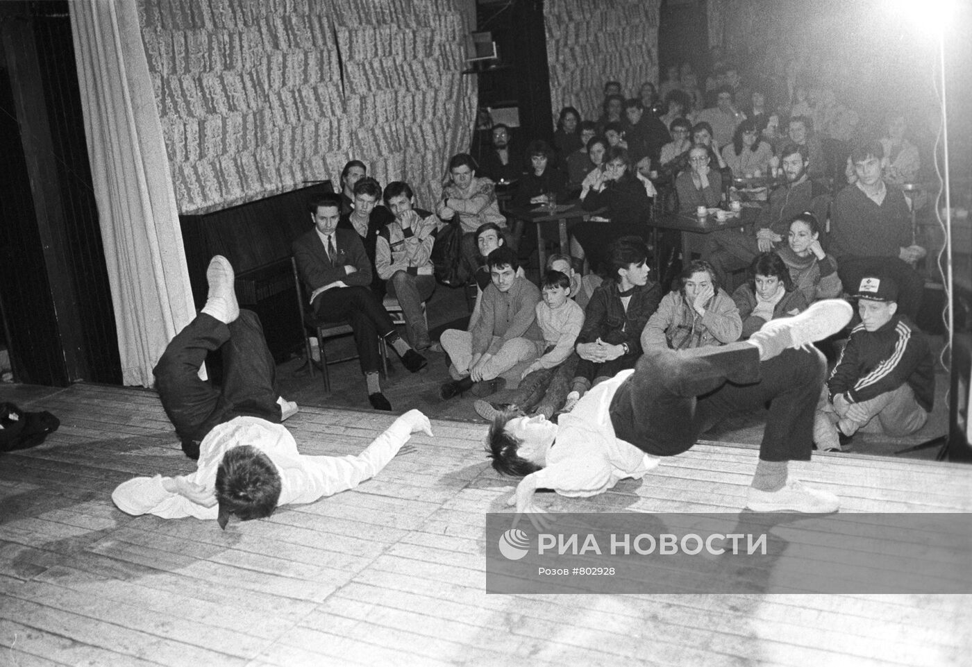 В театре-кафе "Бедный Йорик"