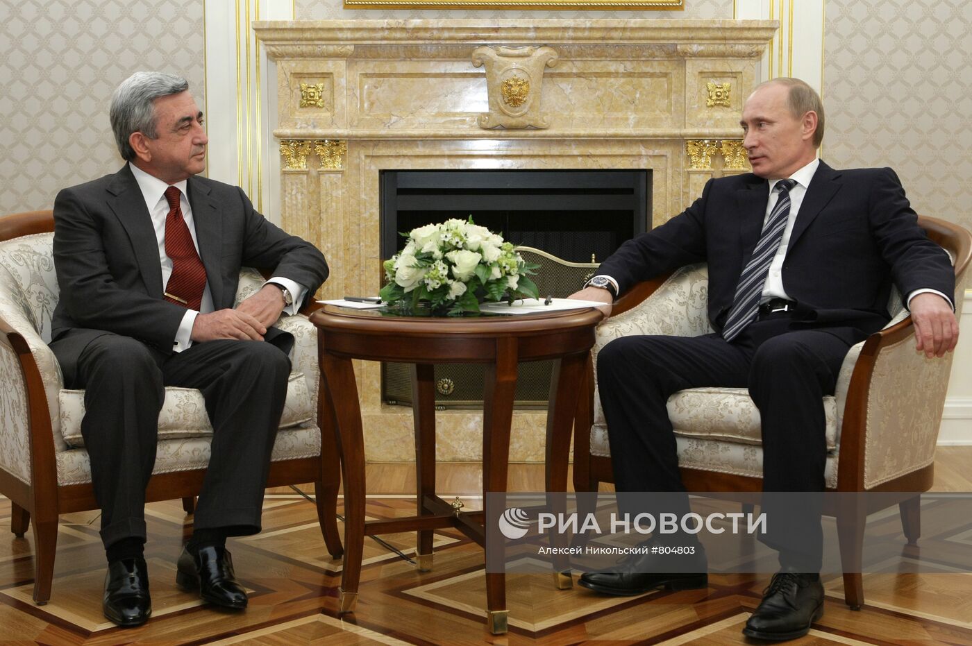 Встреча Владимира Путина с Сержем Саргсяном