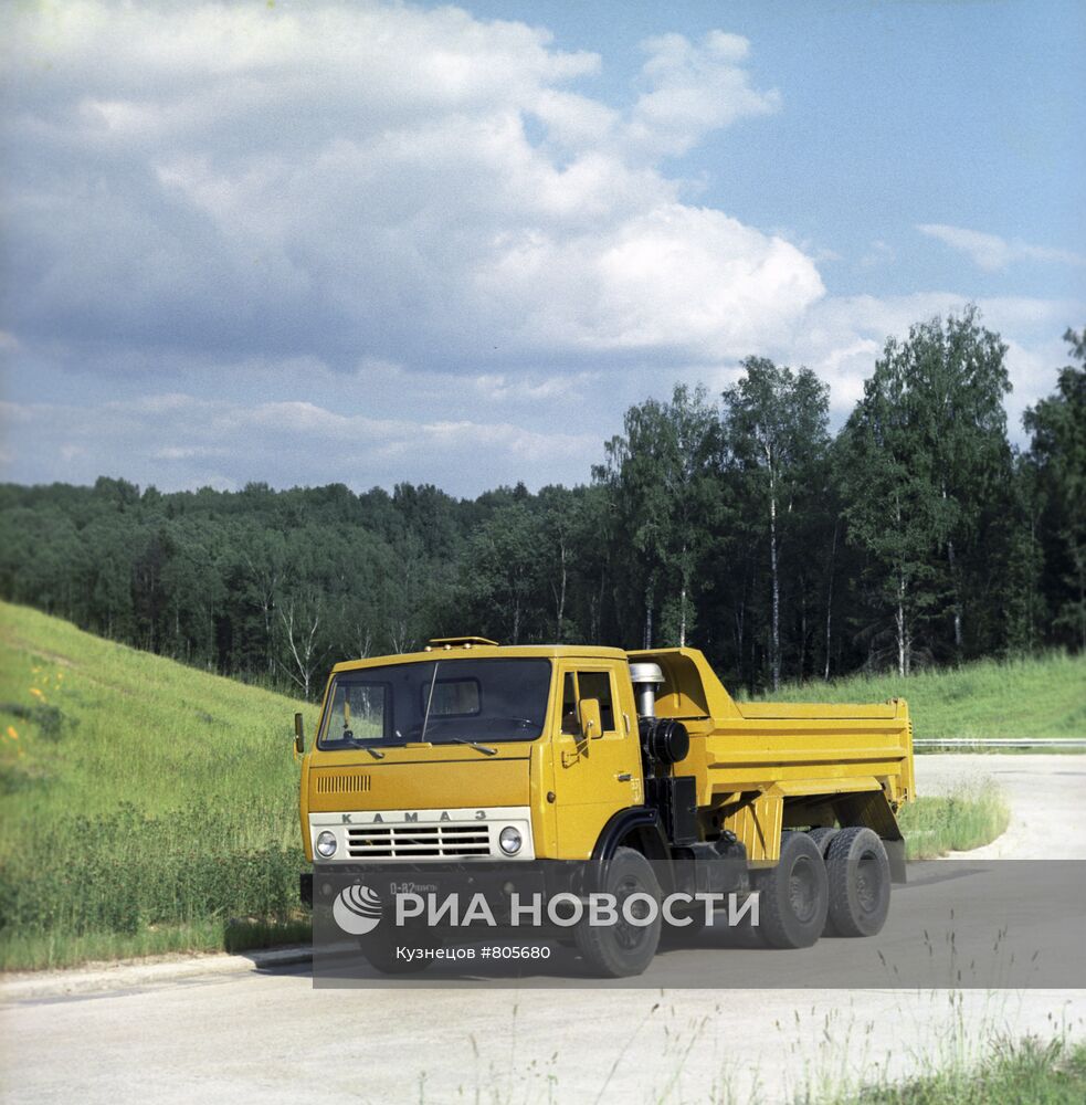 Самосвал КамАЗ-5510