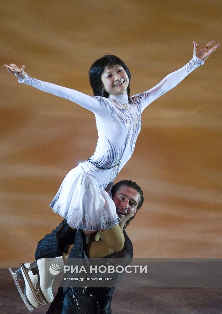 Юко Кавагути и Александр Смирнов