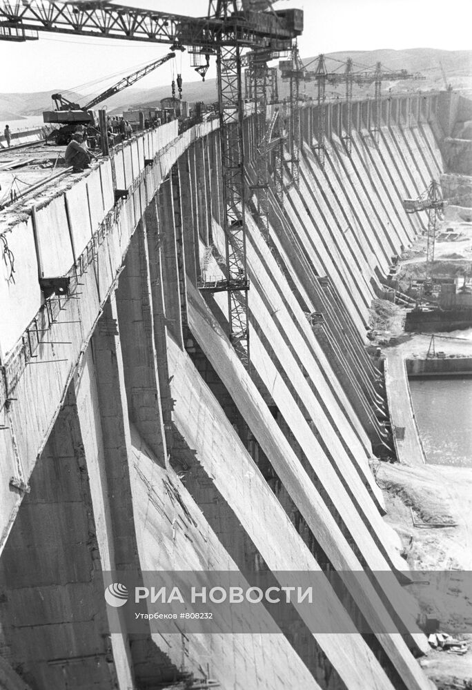 Куйган-Ярская плотина