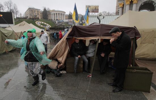 Палаточный лагерь на Майдане Независимости в Киеве