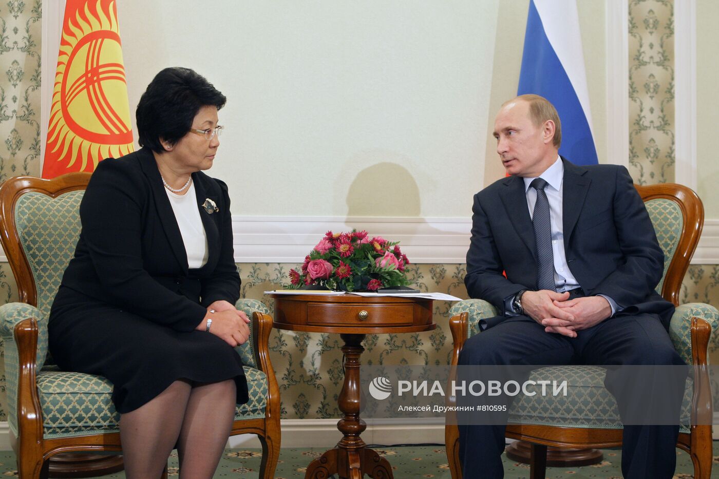 Встреча Владимира Путина с Розой Отунбаевой