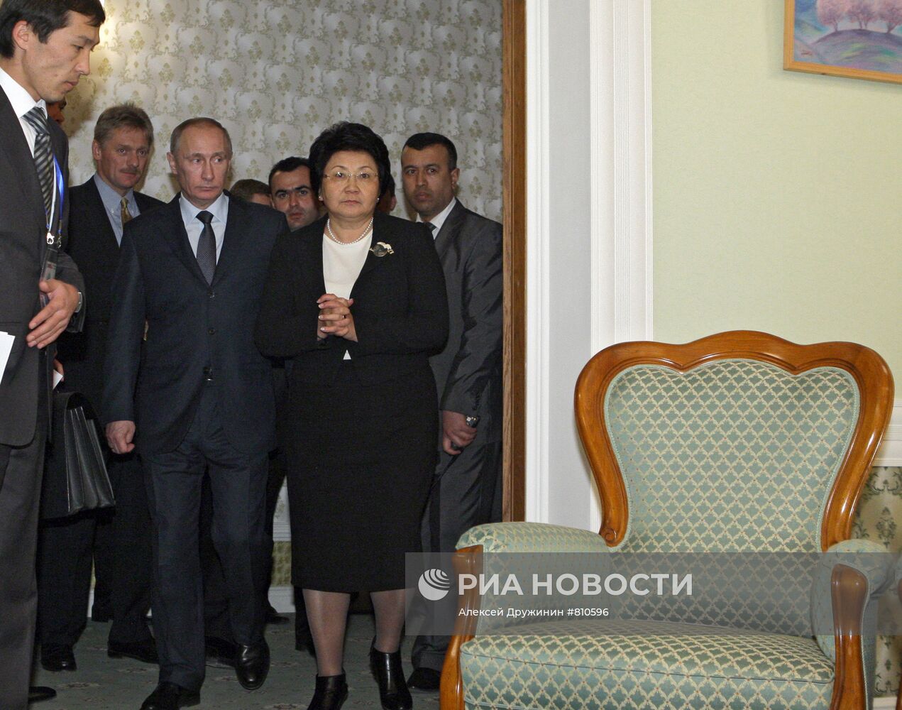 Встреча Владимира Путина с Розой Отунбаевой