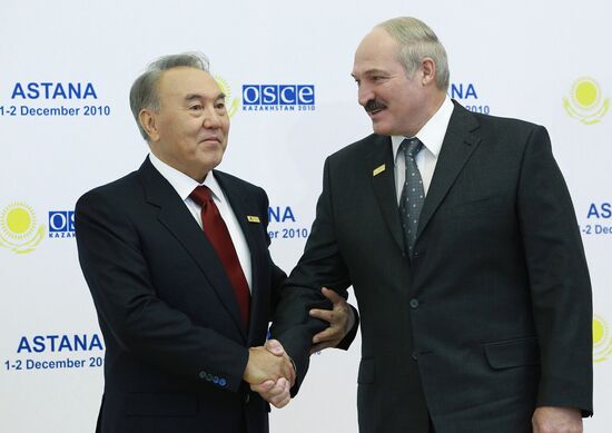Нурсултан Назарбаев, Александр Лукашенко